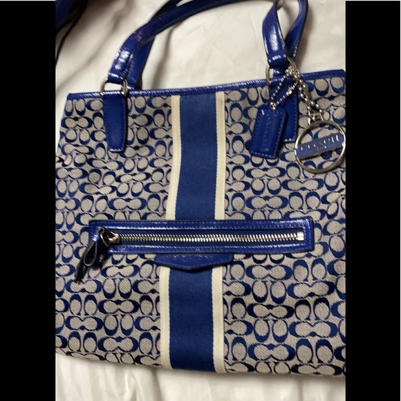 Coach cross body bag - Picture 1 of 3